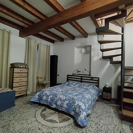 La Corte Di Suna *